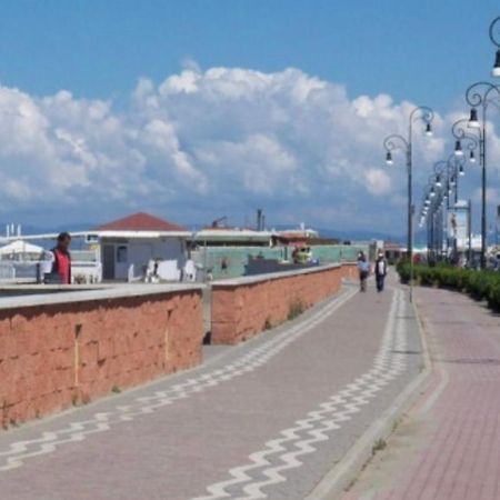 Sea Breeze House Apartment Fiumicino Luaran gambar