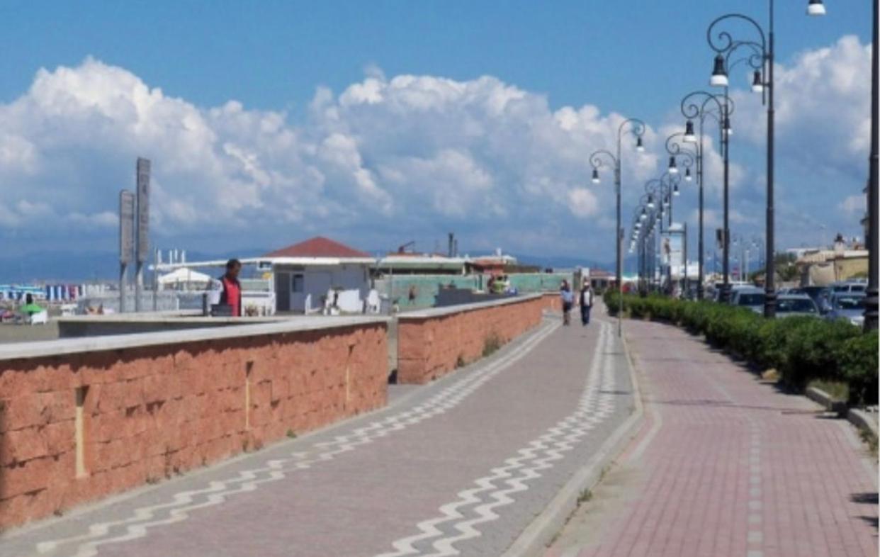 Sea Breeze House Apartment Fiumicino Luaran gambar